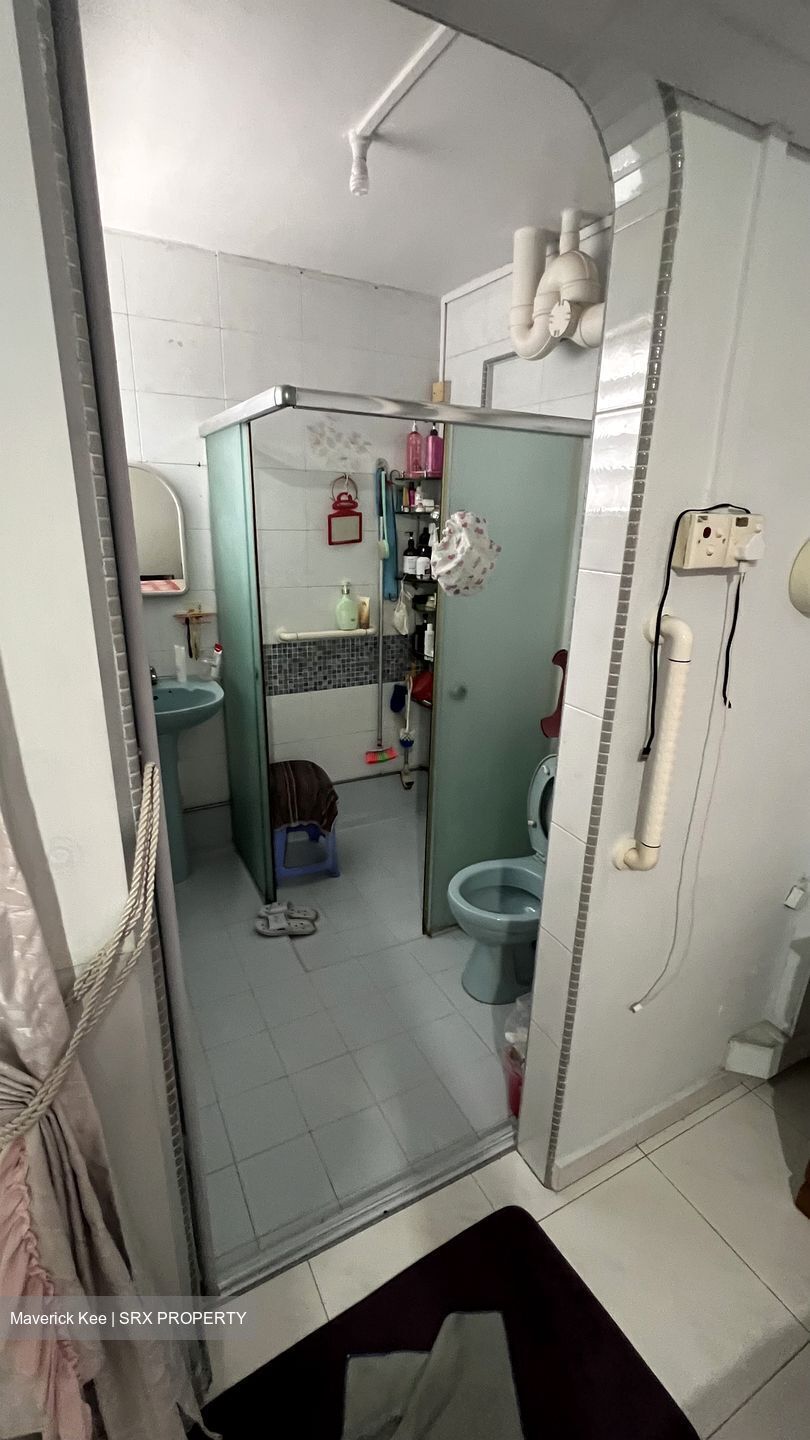 Blk 213 Yishun Street 21 (Yishun), HDB 5 Rooms #639104261